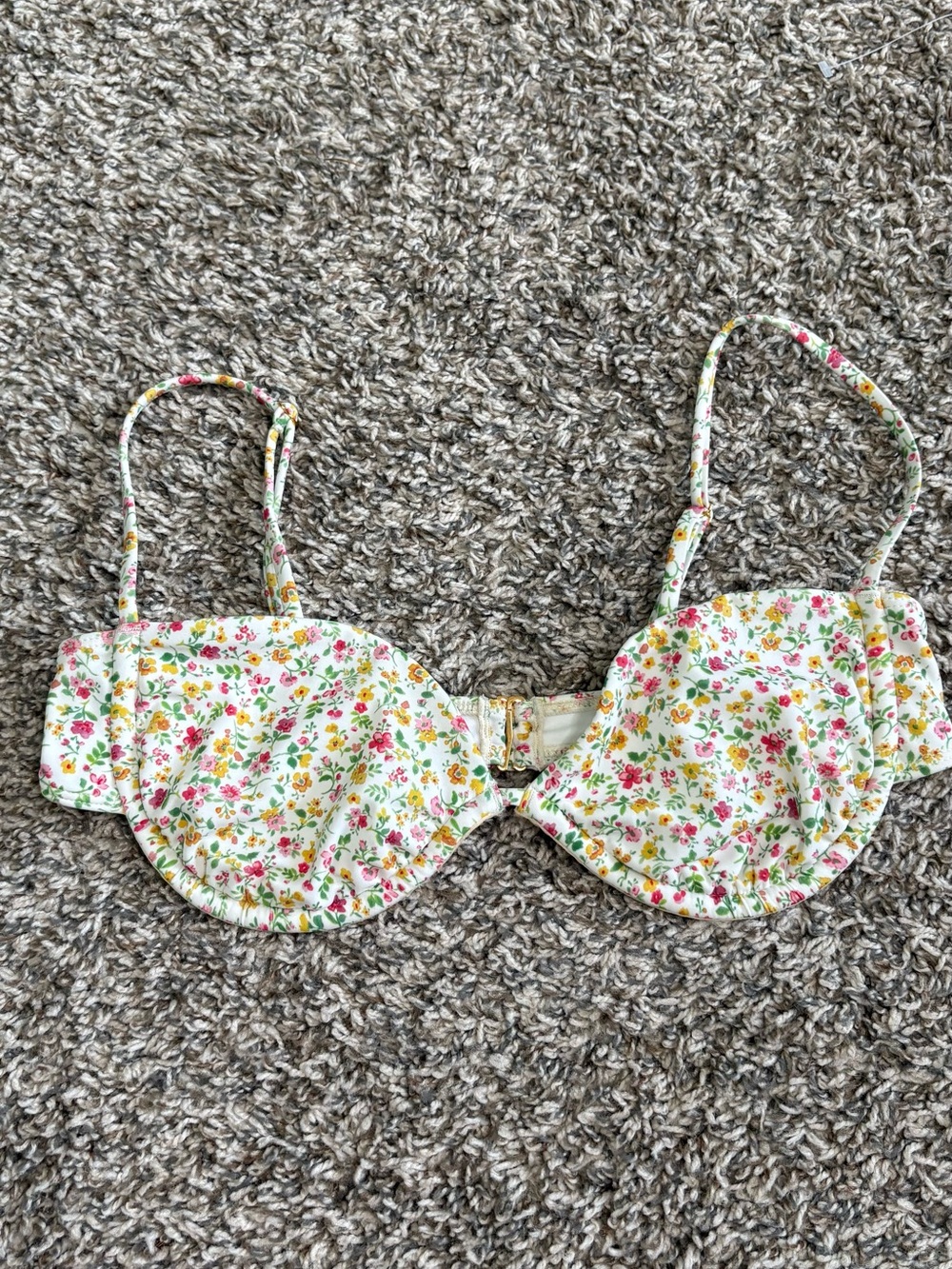 PacSun Swim Floral Ditsy Underwire Bikini Top - White with Pink, Yellow & Green - Picture 1 of 3